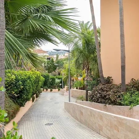 Fresh And Modern 2 Bedrooms Apt Vista Real Rdr311 *